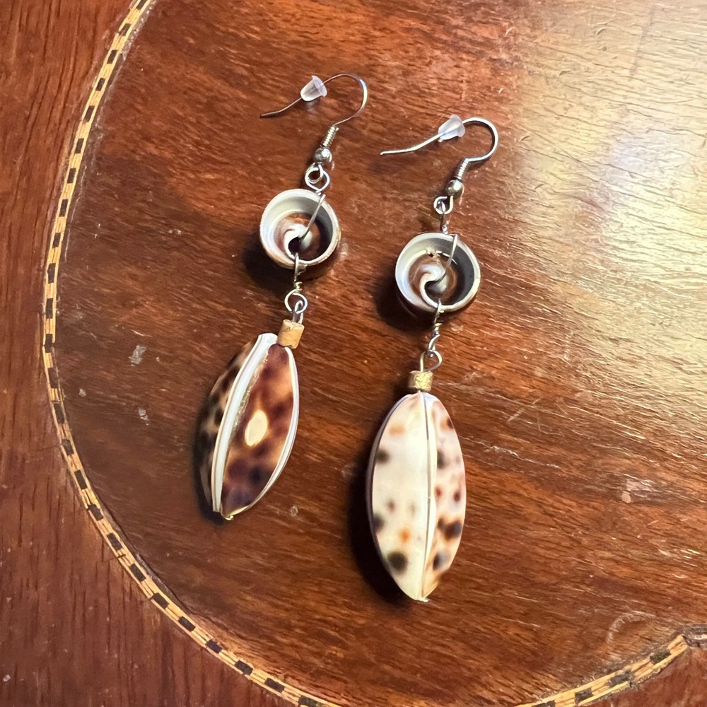 Shell Drop Earrings